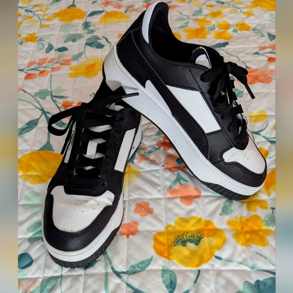 Puma Carina Sneaker 6.5